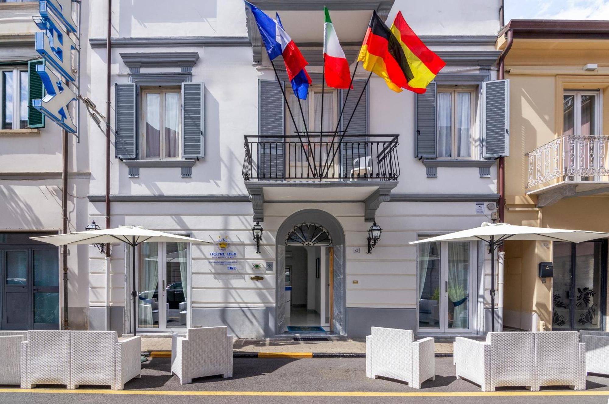 Rex Hotel 2*