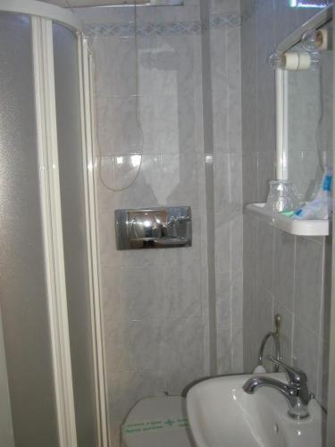 Rex Hotel 2*